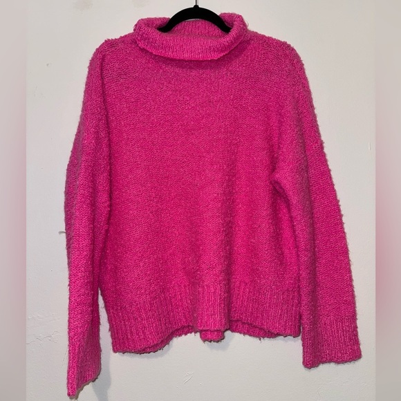 Lou & Grey Hot Pink Turtleneck Sweater Chunky Knit Size M - Picture 1 of 3